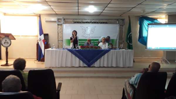 Presidenta do Conselho Mundial da Paz Socorro Gomes na reunião regional do CMP em Moca 2018.jpg